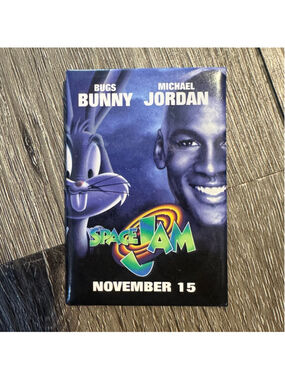 1996 Space Jam Michael Jordan Bugs Bunny Promo Pin